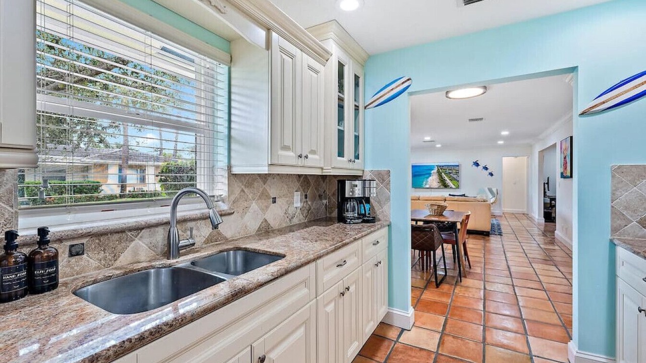 Photo of Kitchen in Parrot Cove