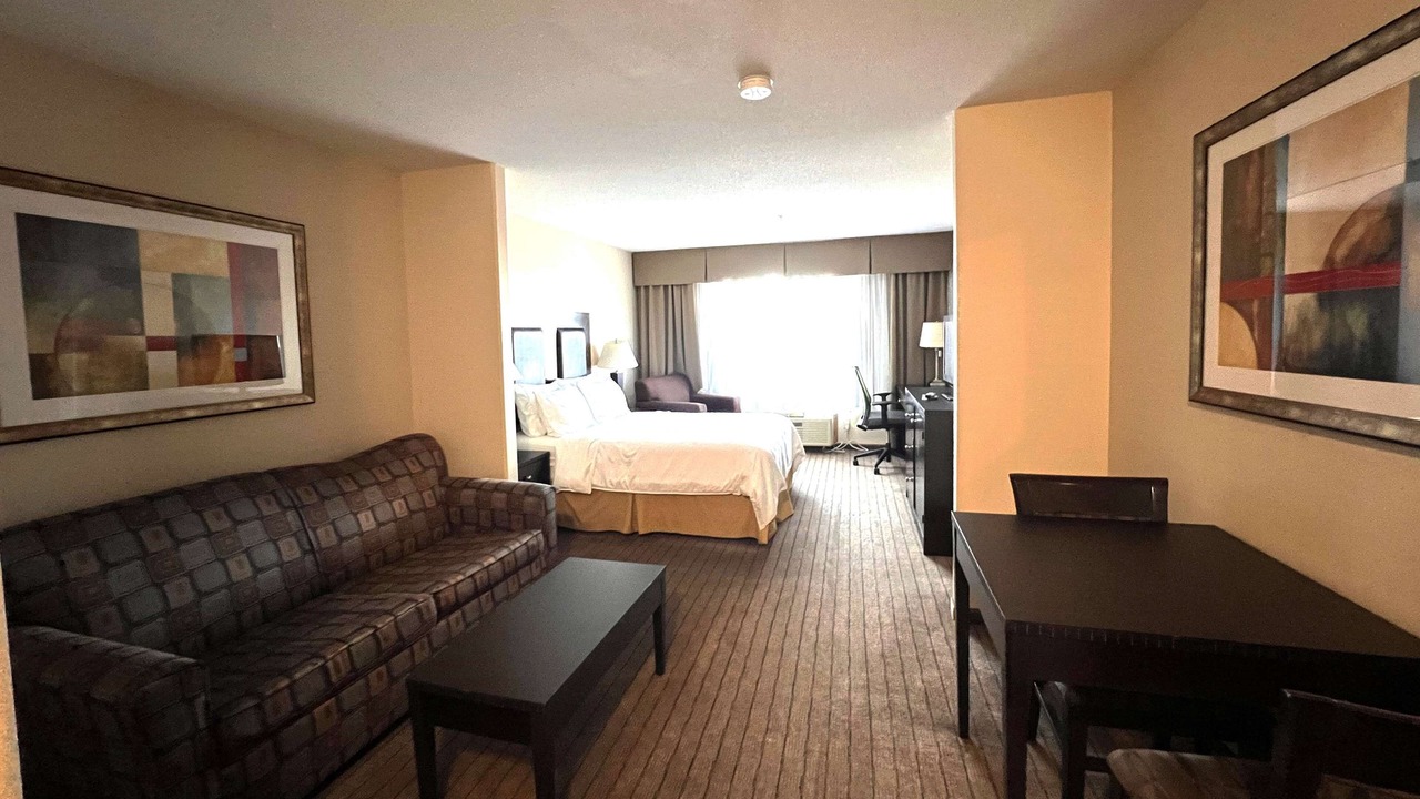 Photo of Livingroom in Prince Albert