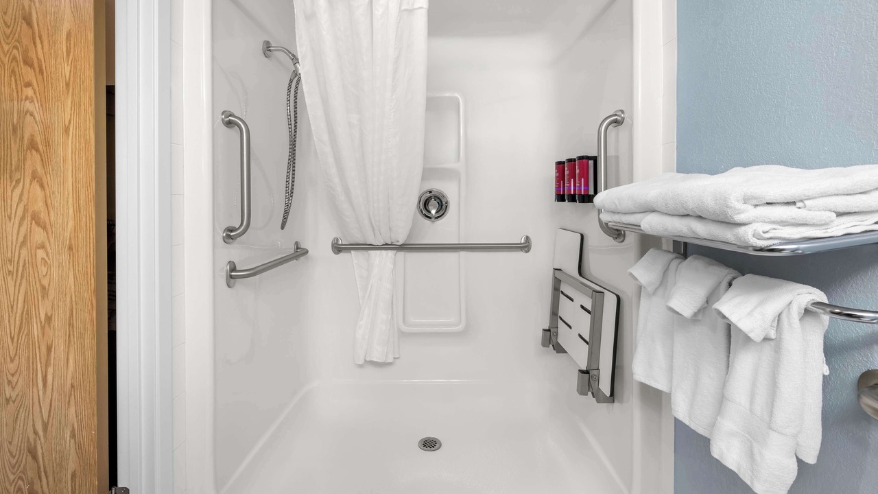 Photo of Bathroom in Drumheller