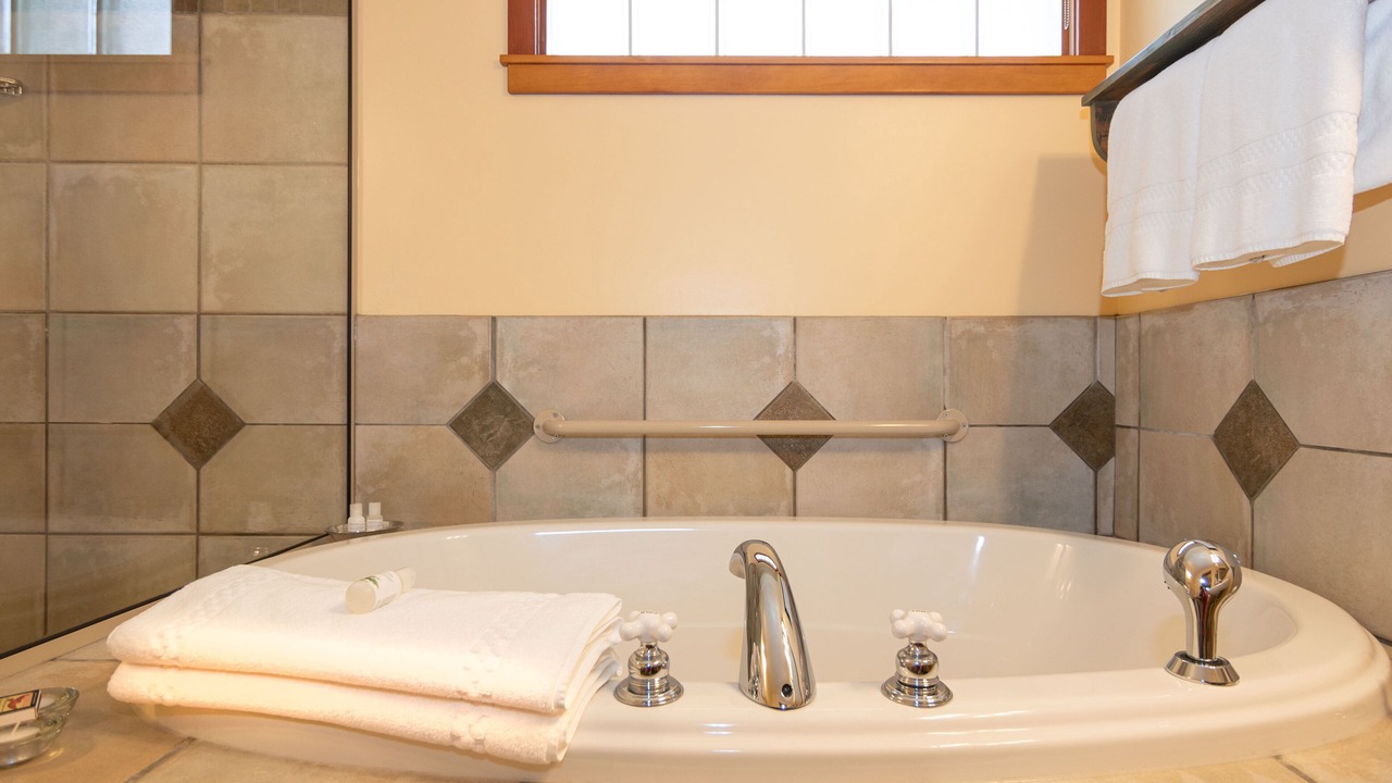 Photo of Bathroom in Ganges