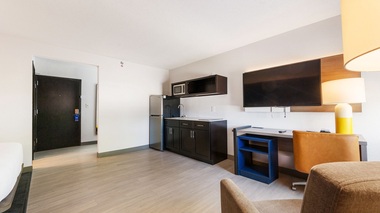 Photo of Bedroom in Mayfield Heights