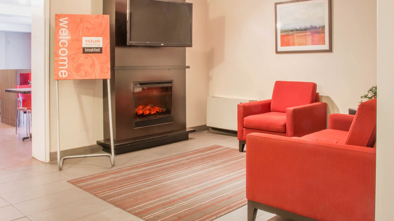Photo of Livingroom in North Industrial