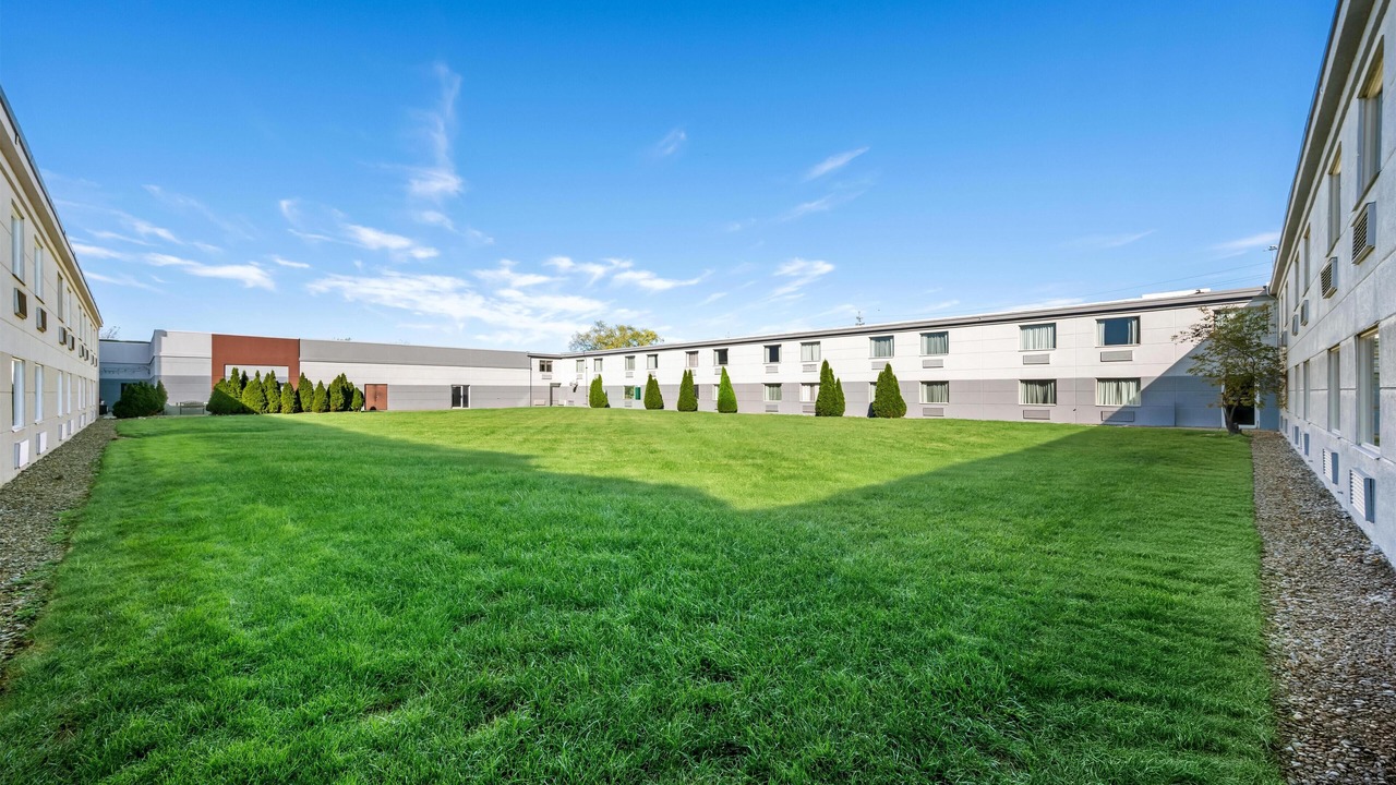 Photo of Outdoor in Beachwood