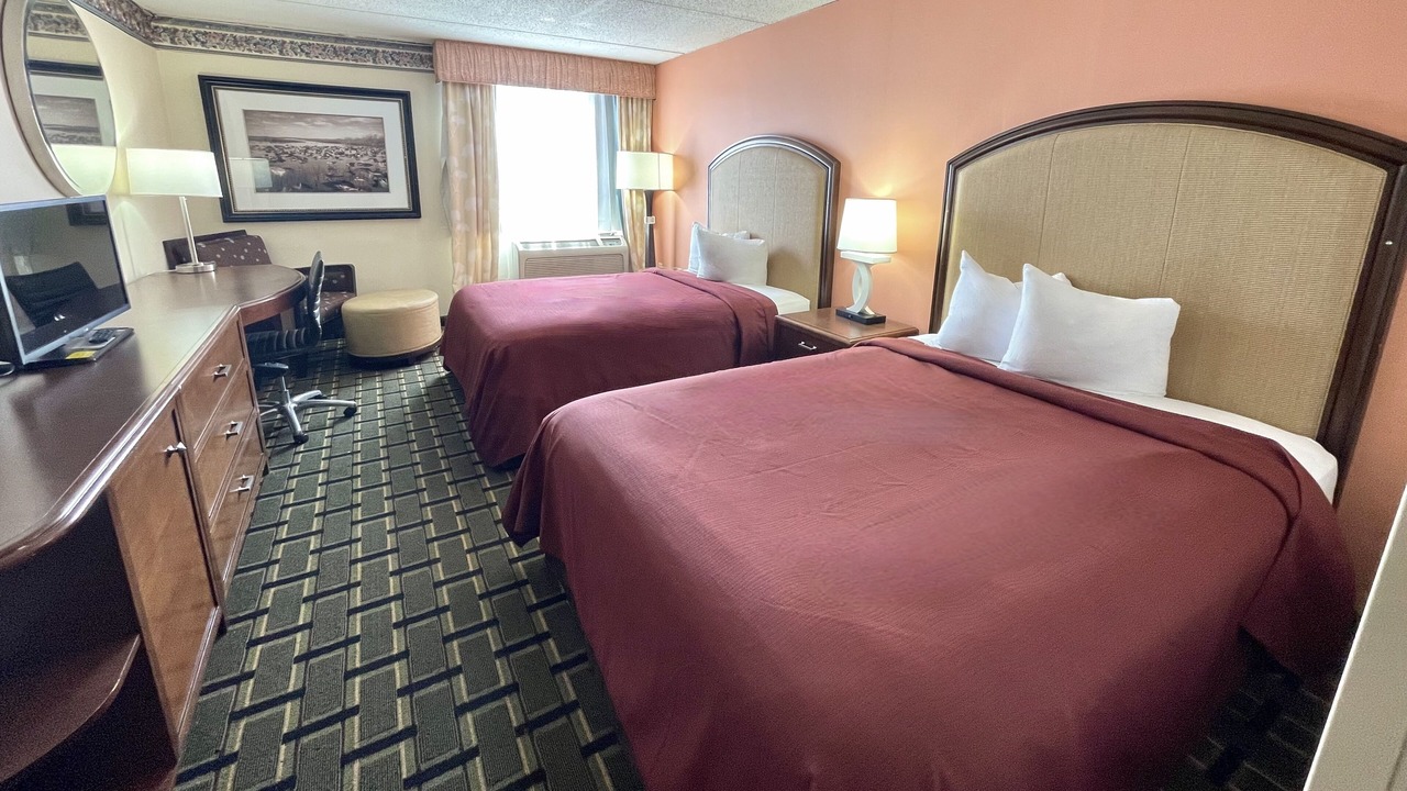 Photo of Bedroom in Wickliffe