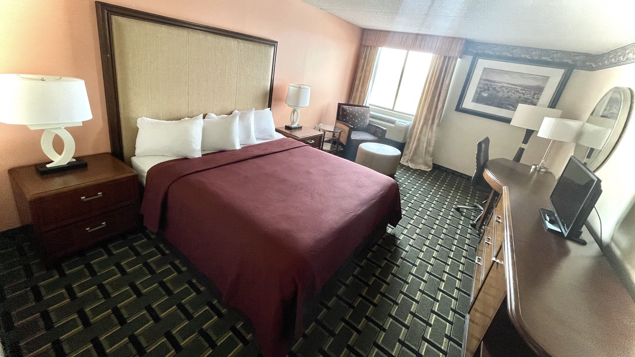 Photo of Bedroom in Wickliffe