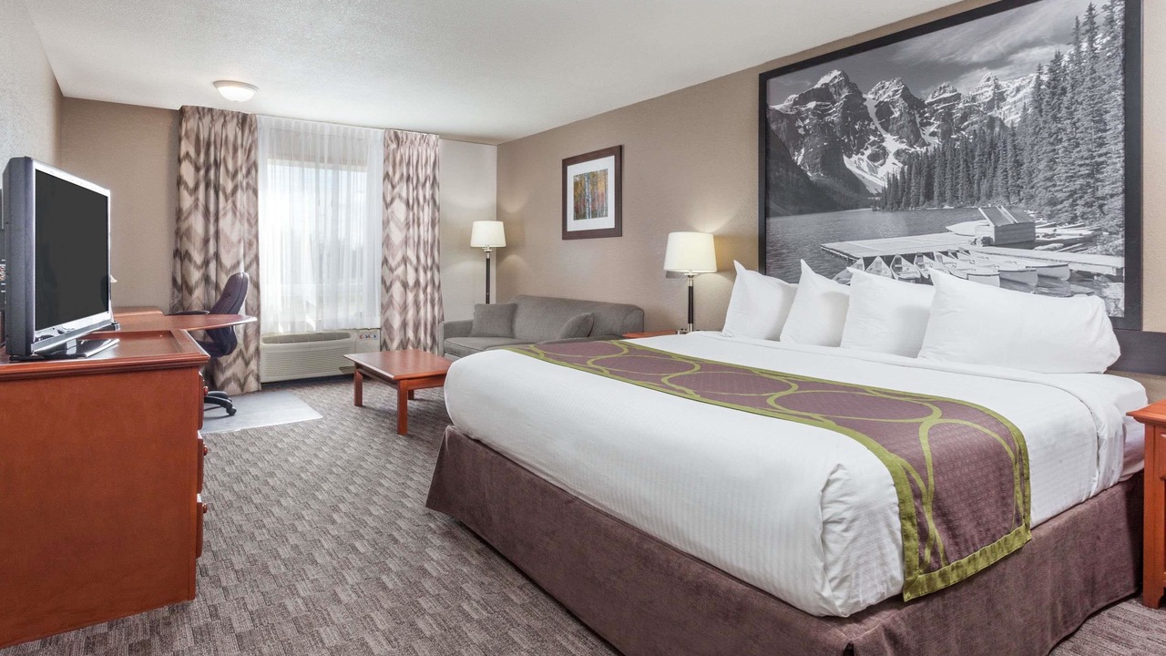 Photo of Bedroom in Athabasca