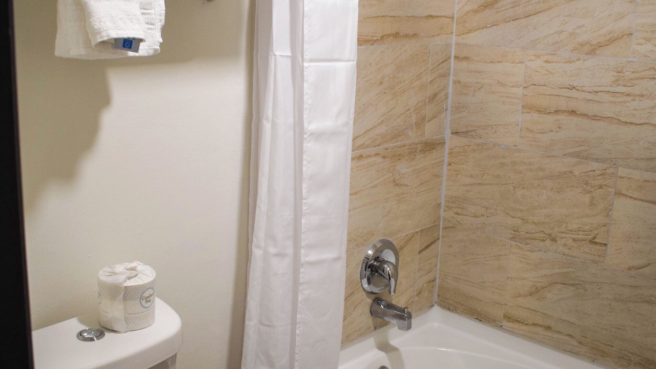 Photo of Bathroom in Fairview Park