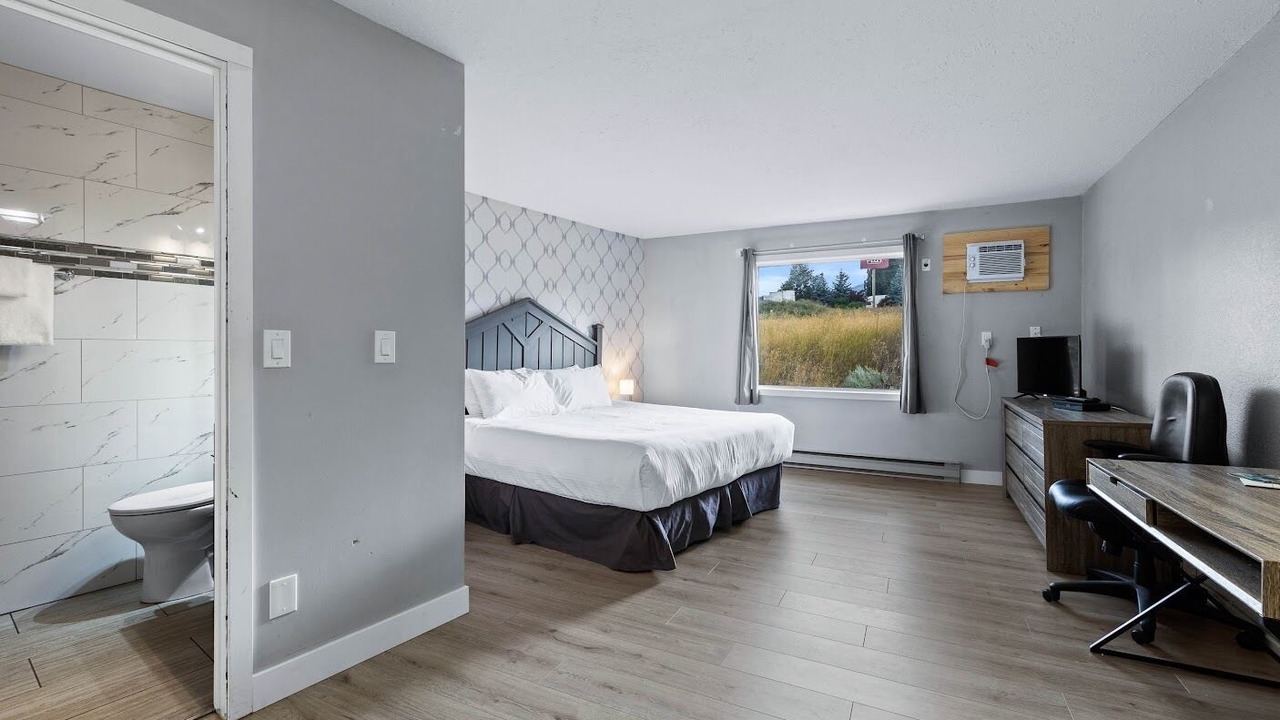 Photo of Livingroom in Kamloops