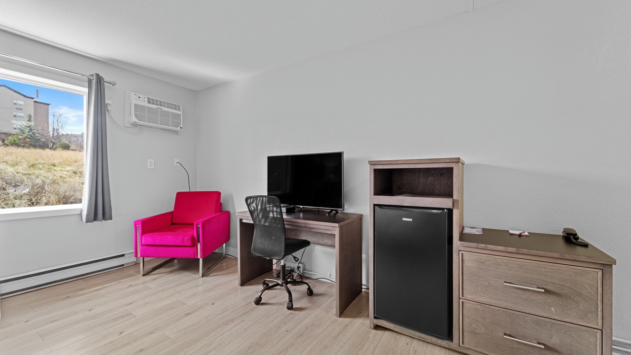 Photo of Bedroom in Kamloops