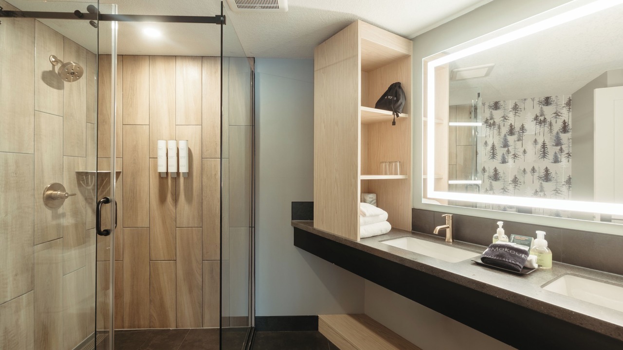 Photo of Bedroom in Silvertip