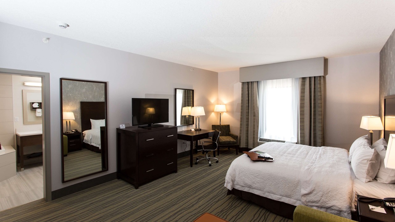 Photo of Bedroom in County of Vermilion River