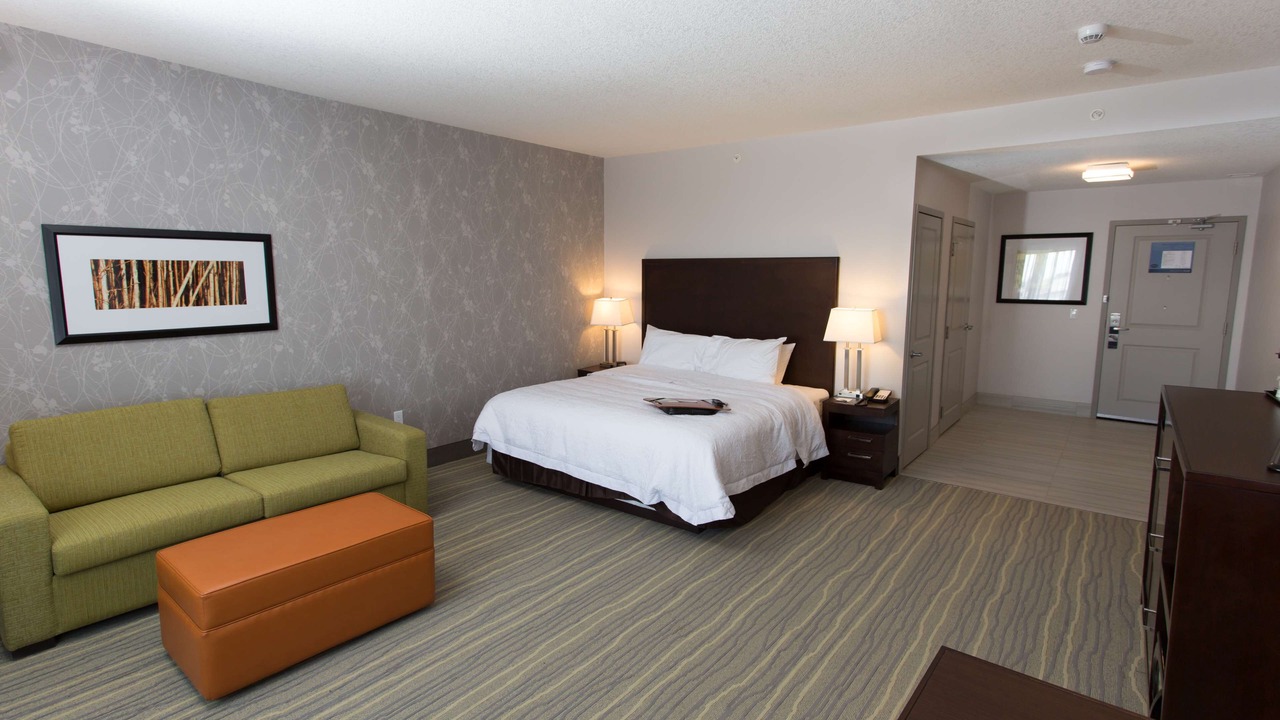 Photo of Bedroom in County of Vermilion River