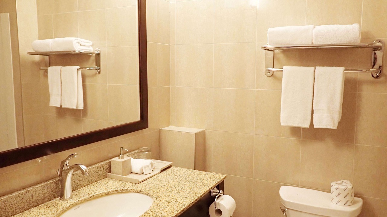 Photo of Bathroom in Fort Saskatchewan