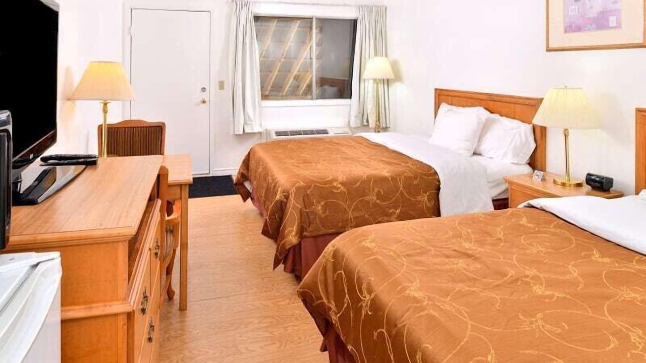 Photo of Bedroom in Olds