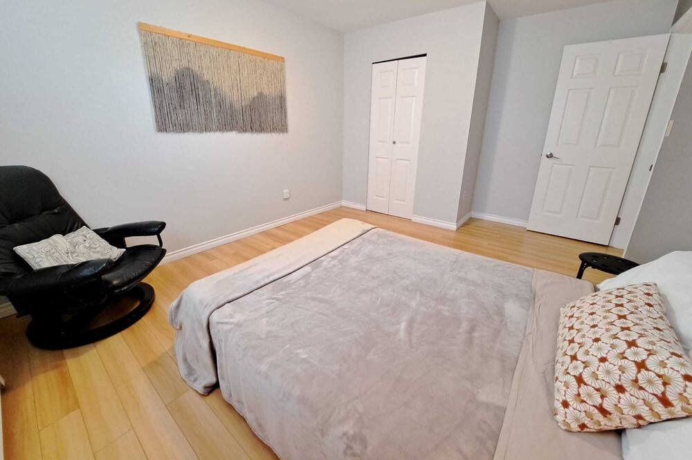 Photo of Bedroom in Burnaby