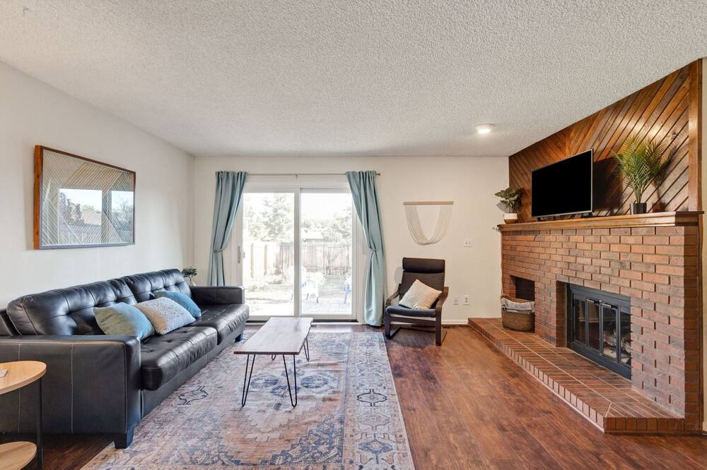 Photo of Livingroom in Fort Collins