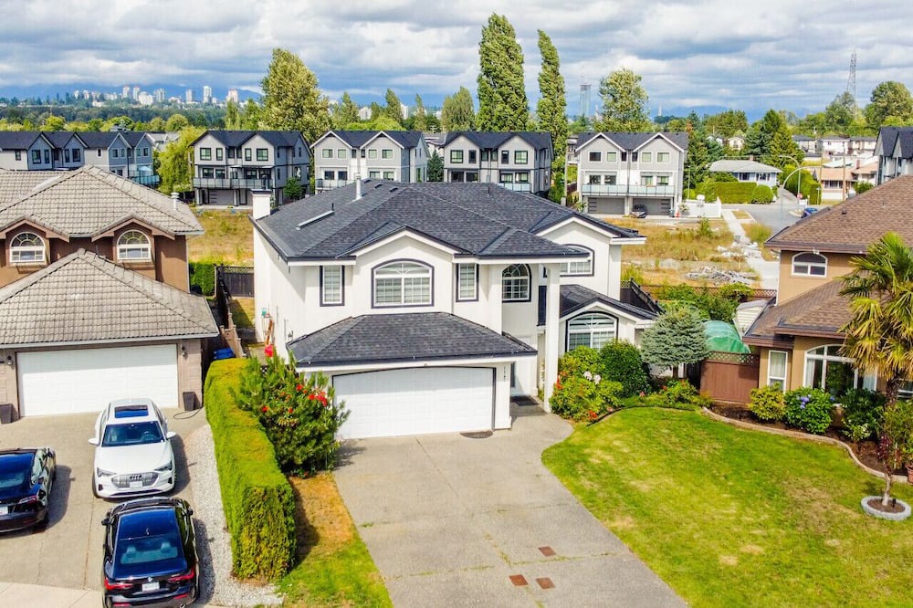 Photo of Outdoor in Queensborough