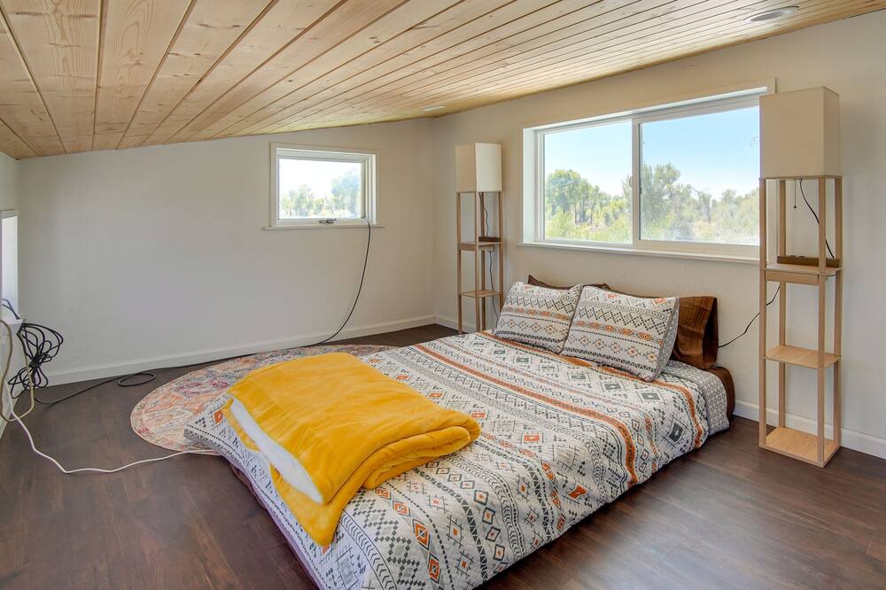 Photo of Bedroom in Crestone