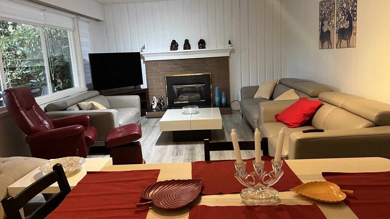 Photo of Livingroom in West Vancouver