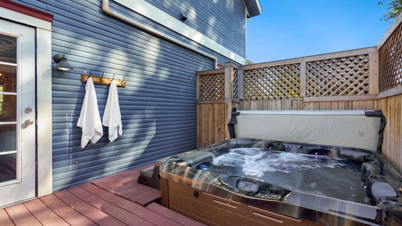 Photo of Outdoor in Old Town West