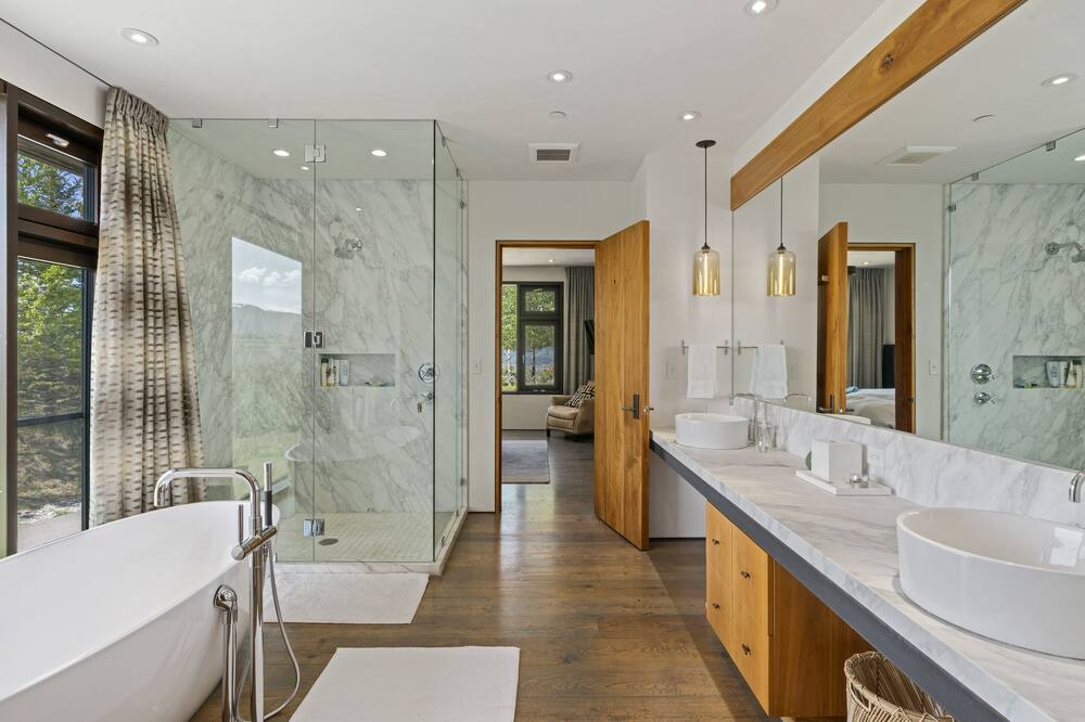Photo of Bathroom in North Gros Ventre