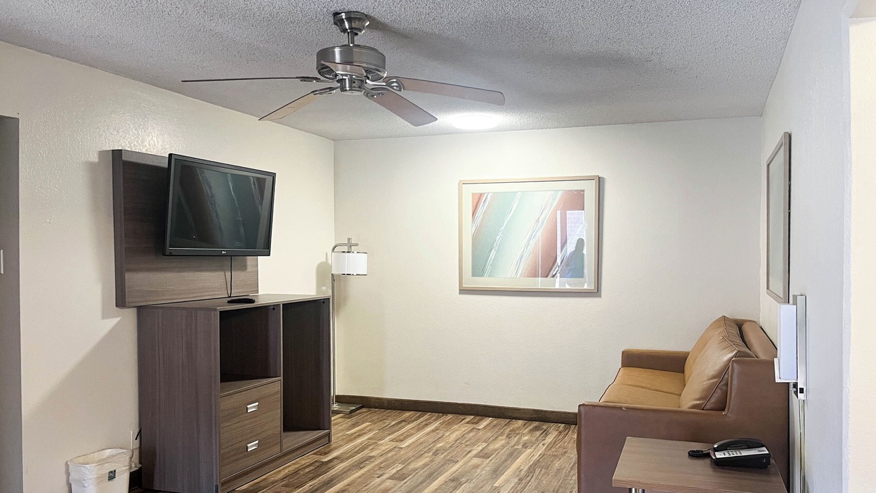 Photo of Bedroom in Aurora