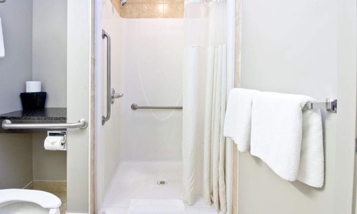 Photo of Bathroom in Kindersley