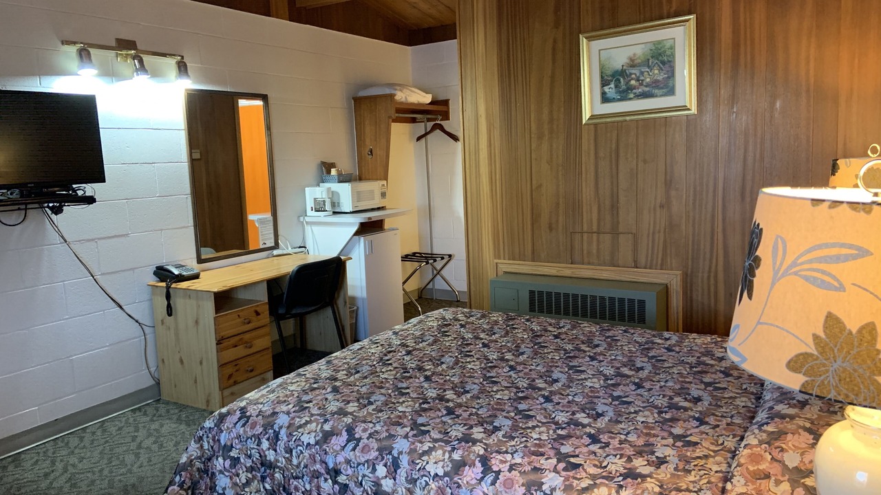 Photo of Bedroom in Medicine Hat