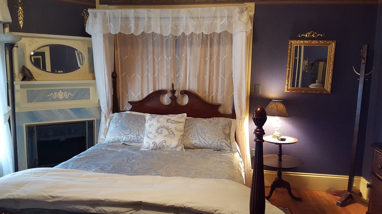 Photo of Bedroom in Bethel