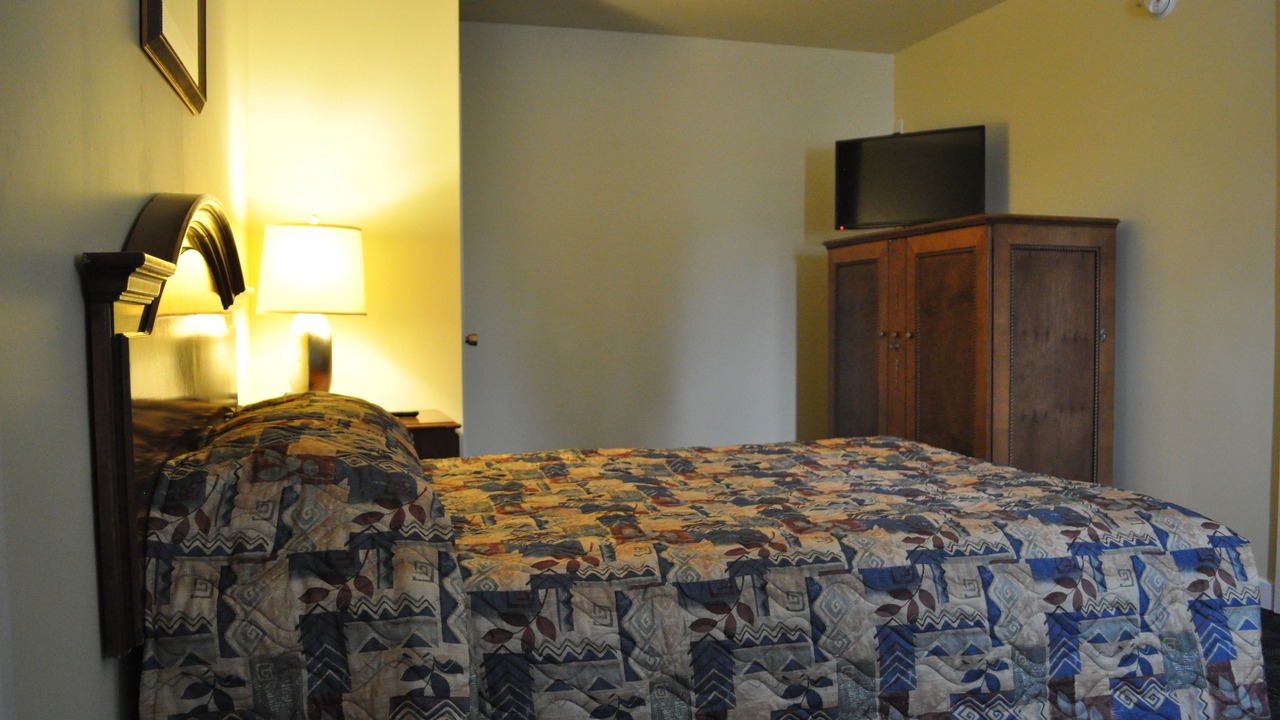 Photo of Bedroom in Camrose