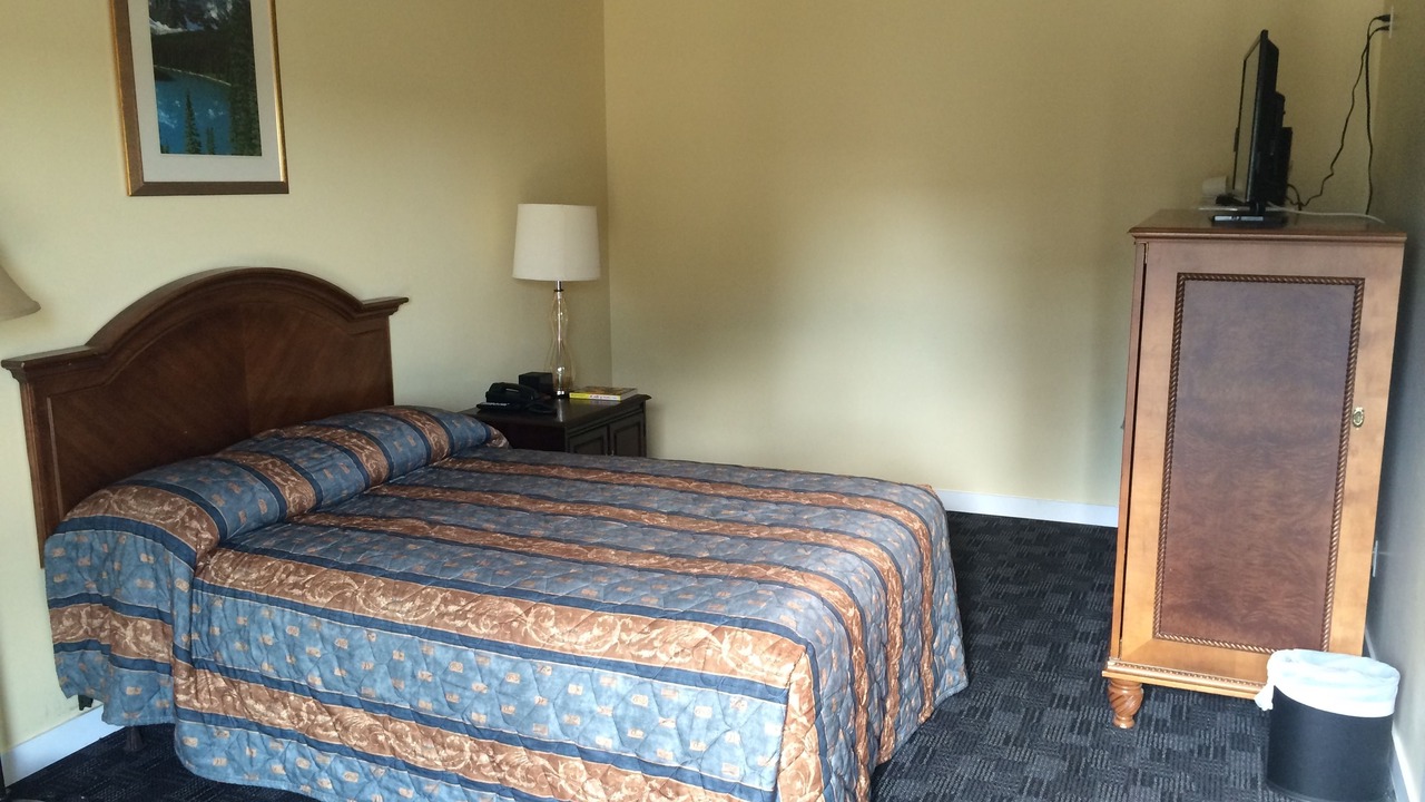 Photo of Bedroom in Camrose