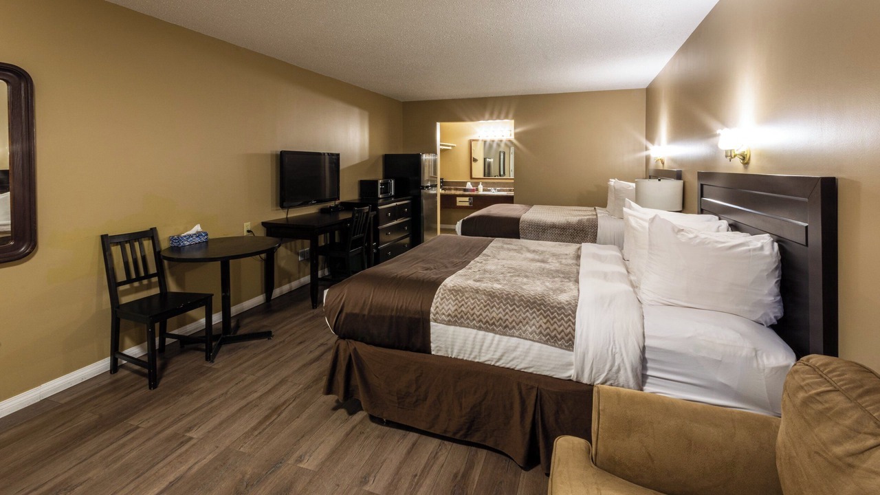 Photo of Bedroom in Sundre