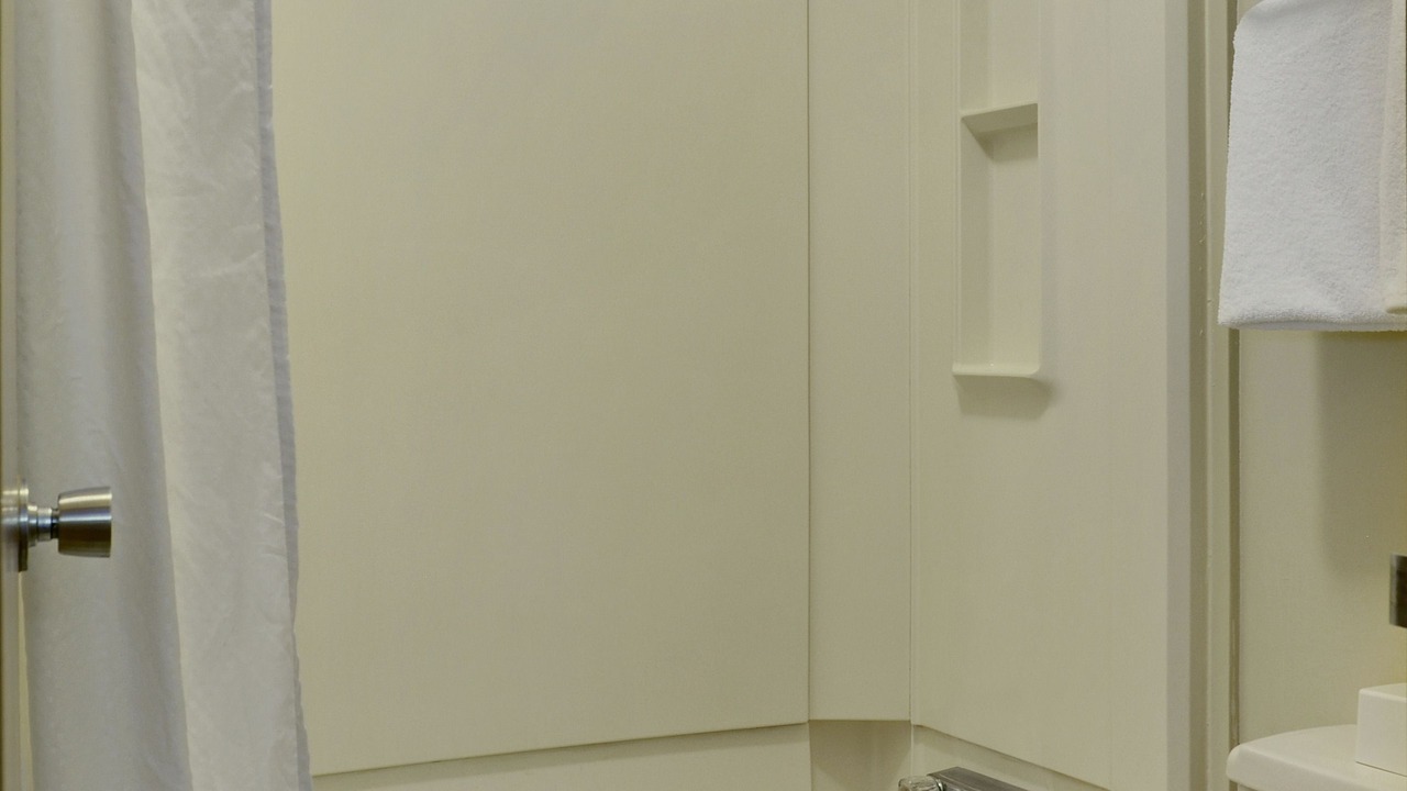 Photo of Bathroom in Kindersley