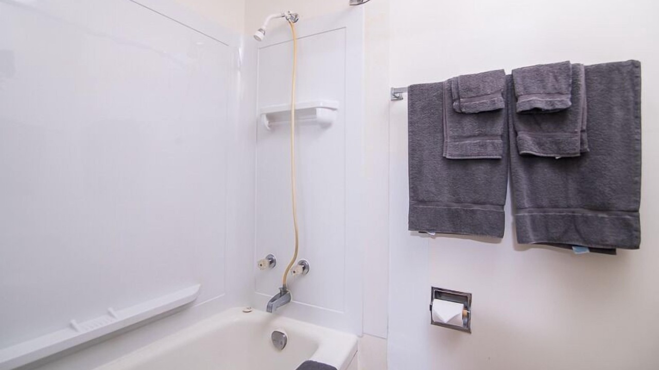 Photo of Bathroom in Kerrobert