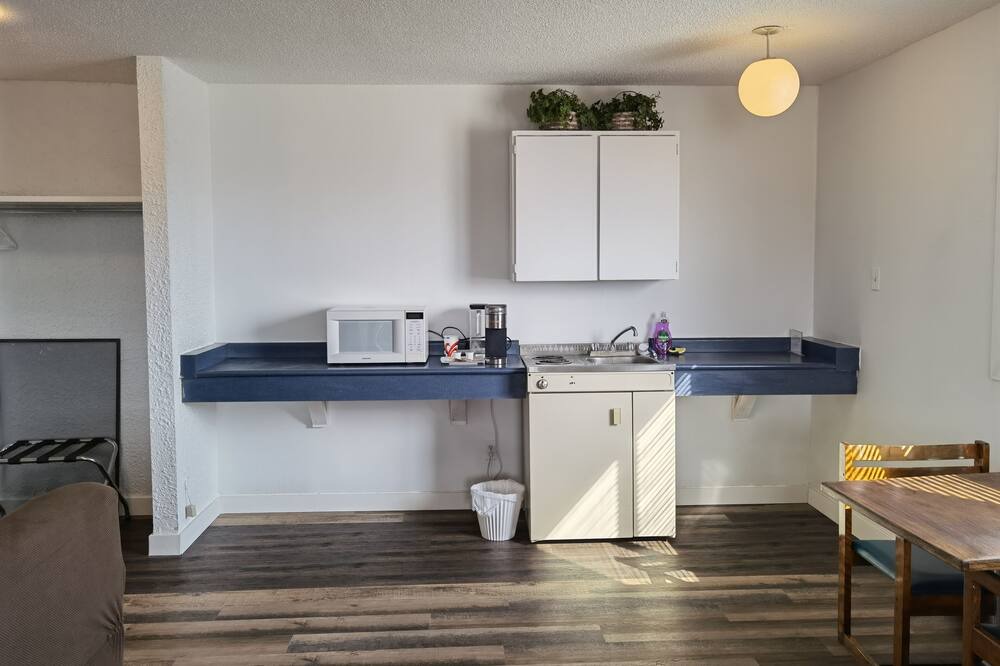 Photo of Kitchen in Entwistle