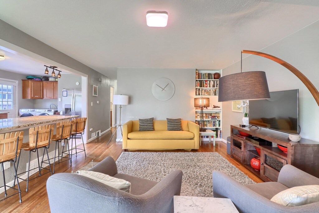 Photo of Livingroom in East Colfax