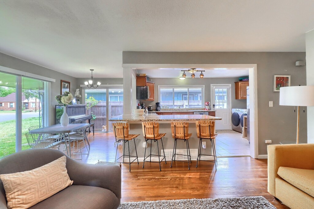 Photo of Livingroom in East Colfax