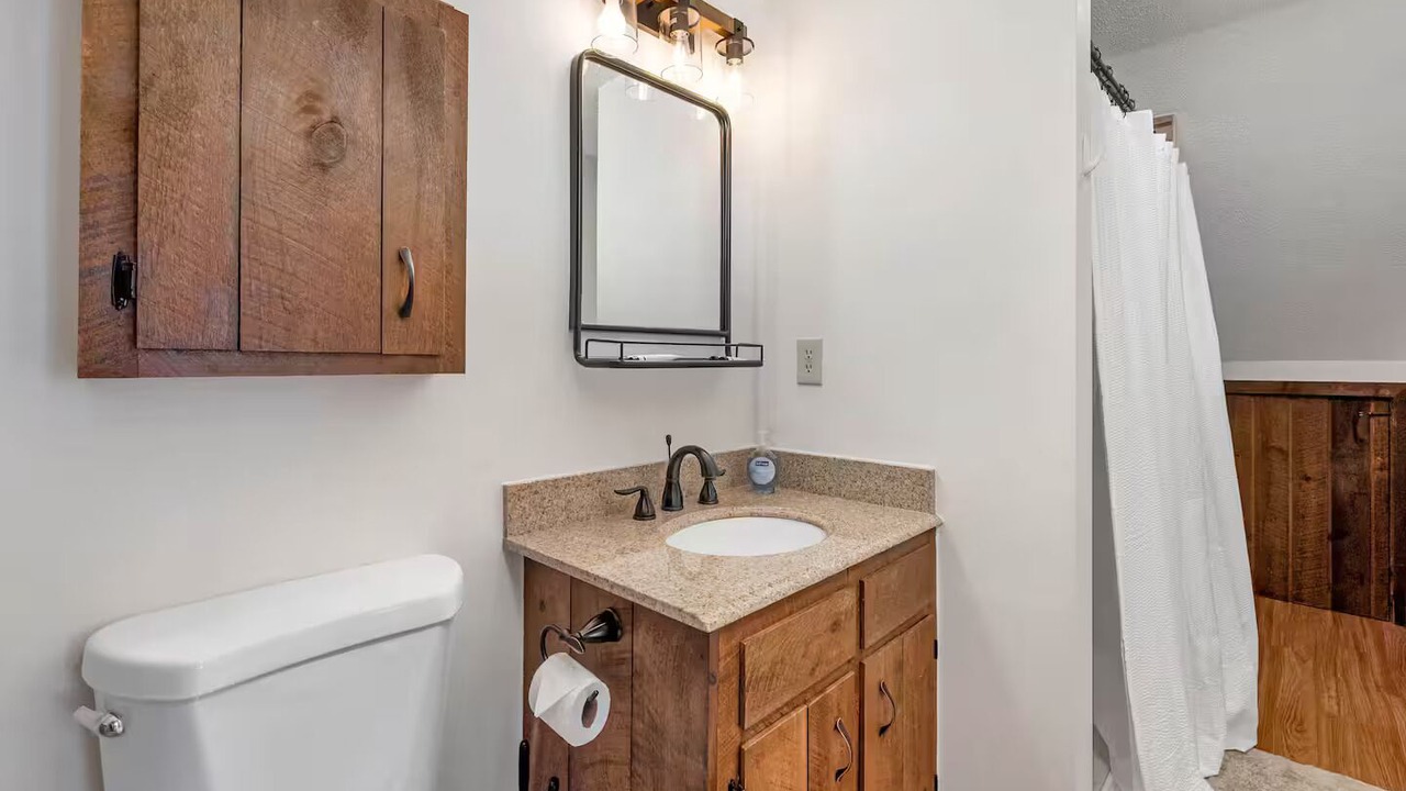 Photo of Bathroom in Bartlett