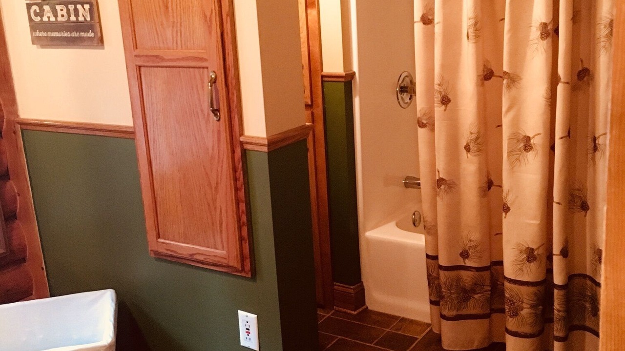 Photo of Bathroom in Hill City