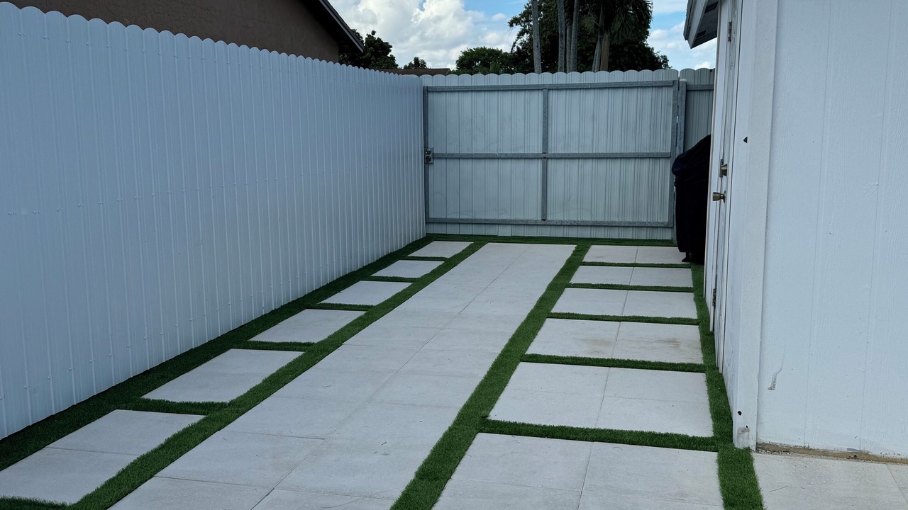 Photo of Outdoor in Royal Palm Beach