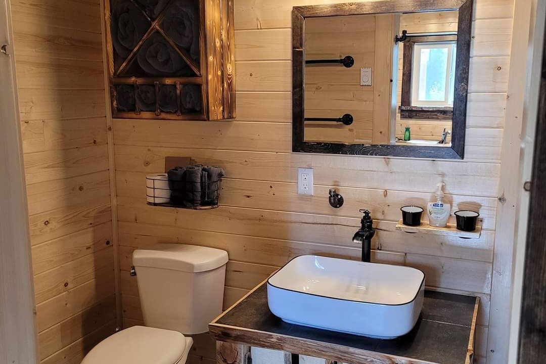 Photo of Bathroom in Nordegg