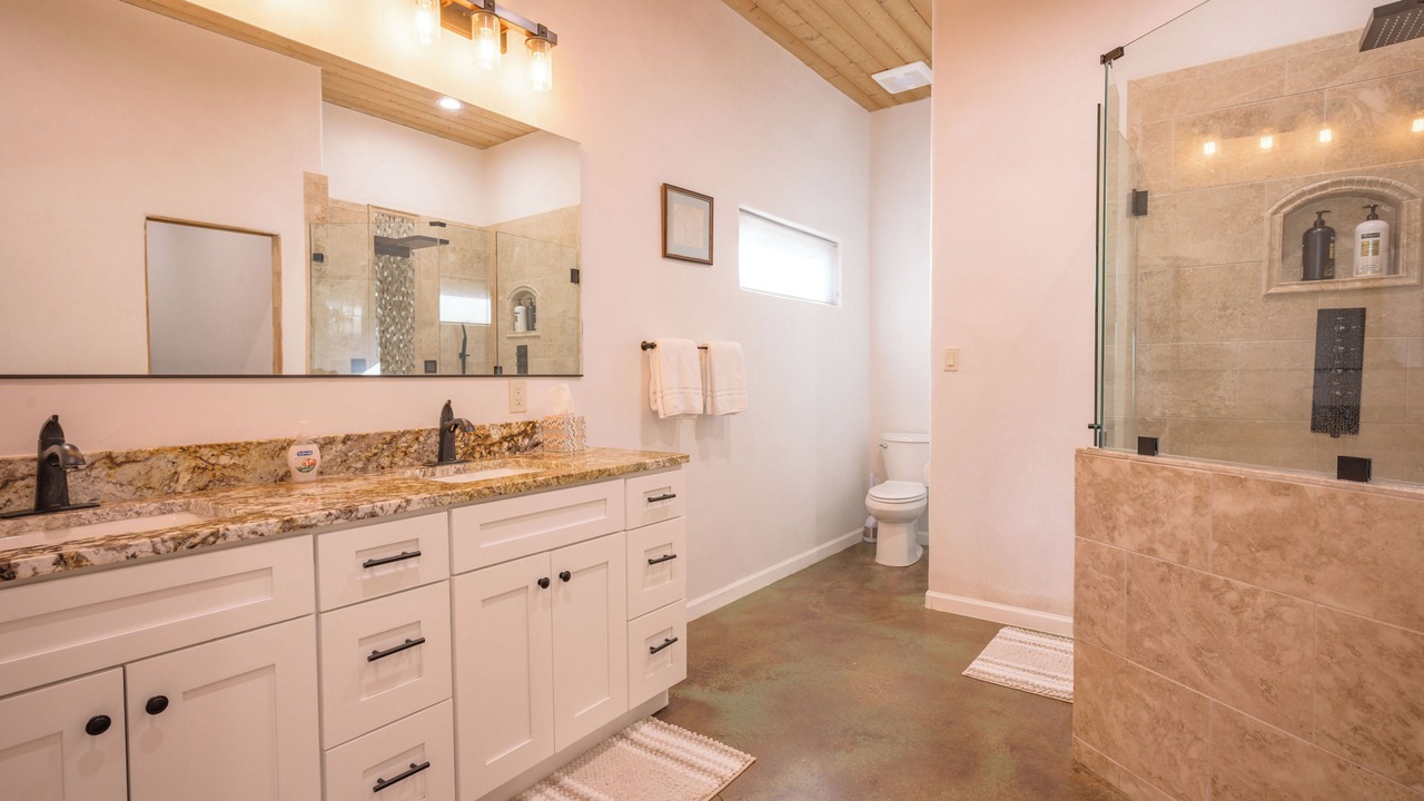 Photo of Bathroom in El Prado