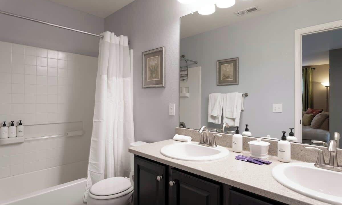 Photo of Bathroom in Stapleton