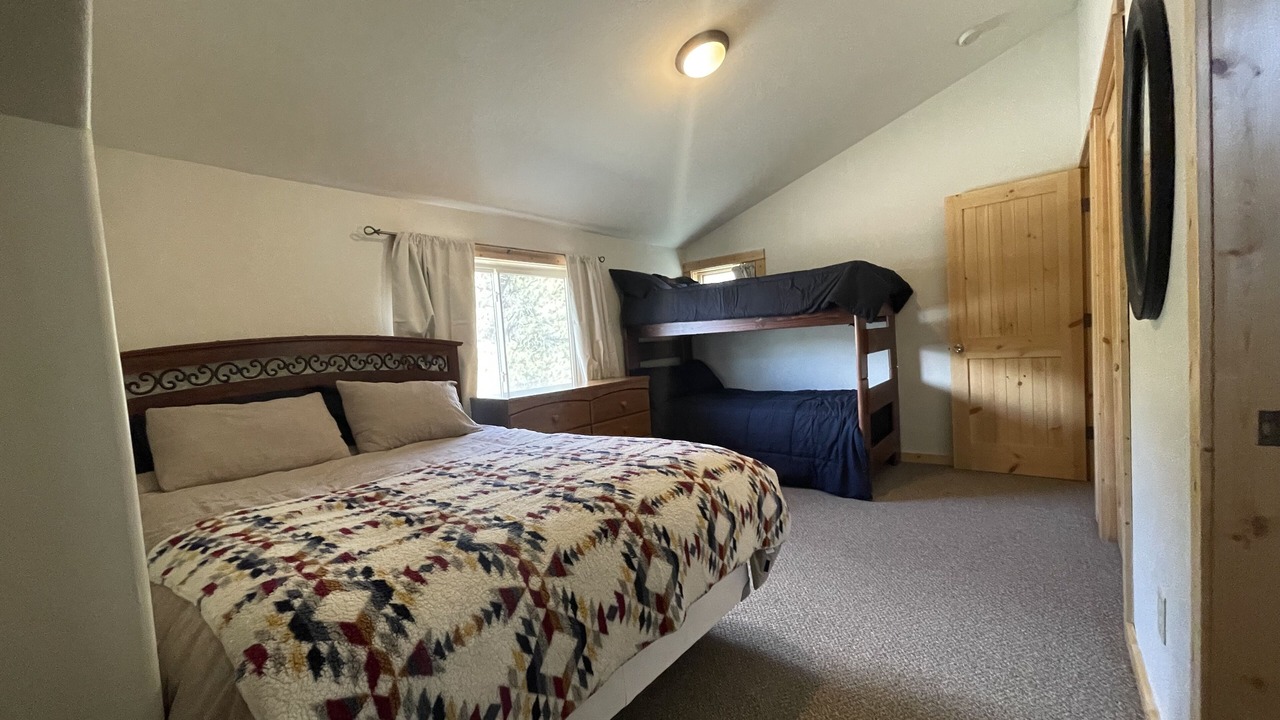 Photo of Bedroom in Lake City