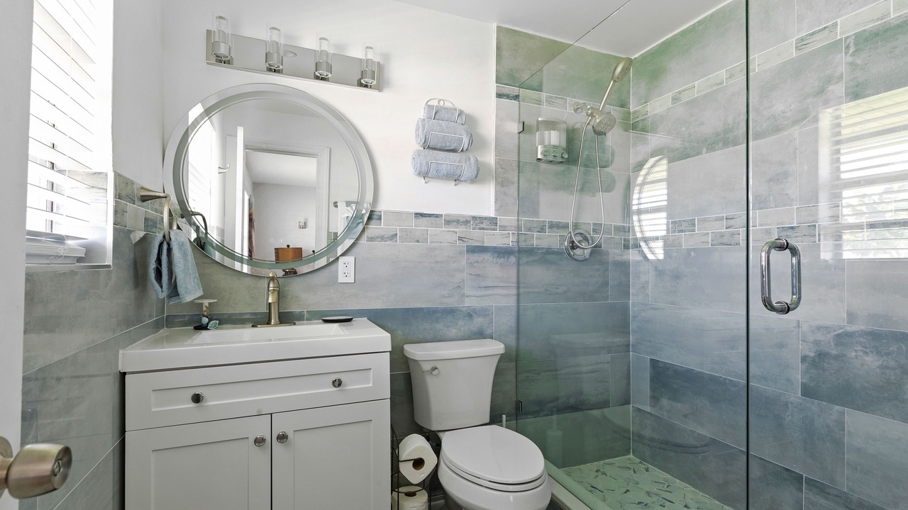 Photo of Bathroom in Palm Beach Gardens