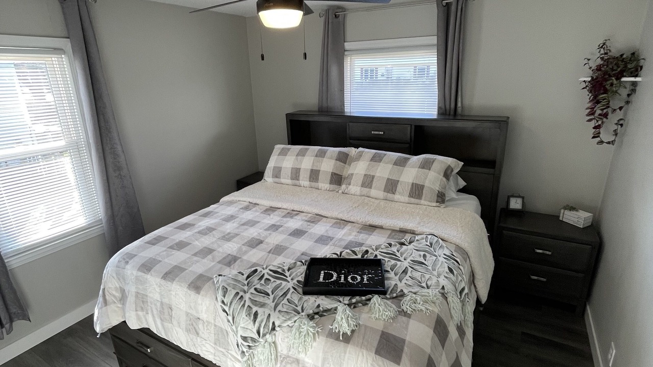 Photo of Bedroom in Eastlake
