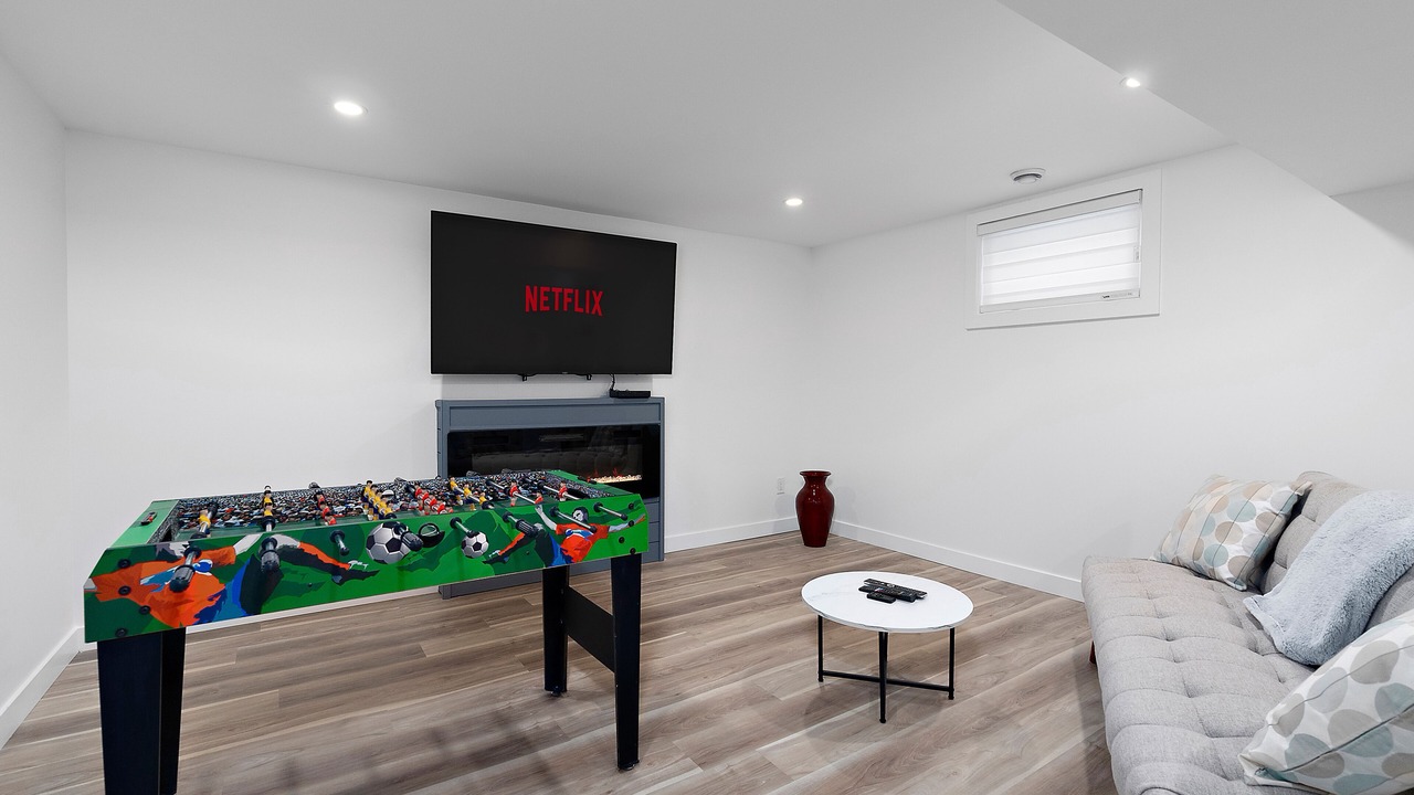 Photo of Livingroom in West Edmonton