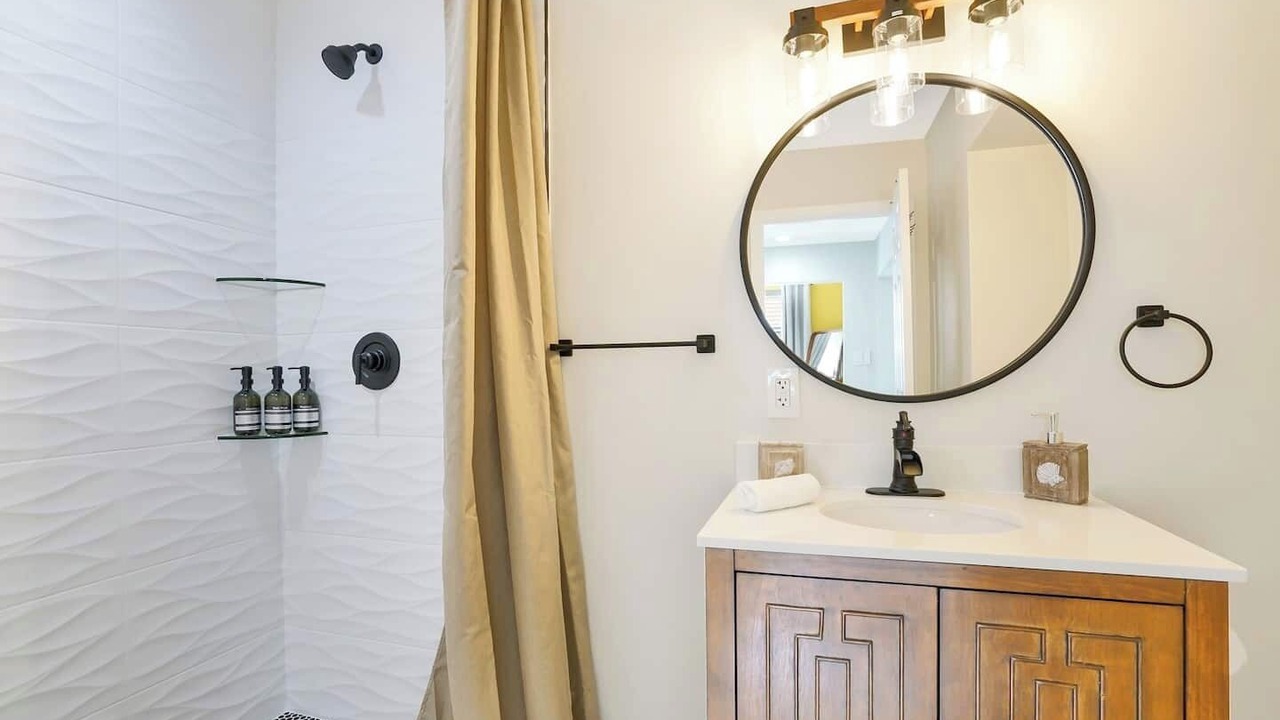 Photo of Bathroom in Deerfield Beach