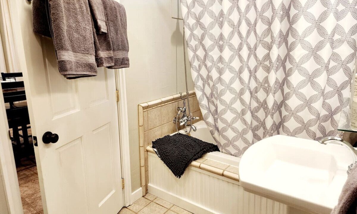 Photo of Bathroom in Glenwood Springs
