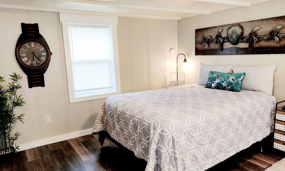 Photo of Bedroom in Glenwood Springs